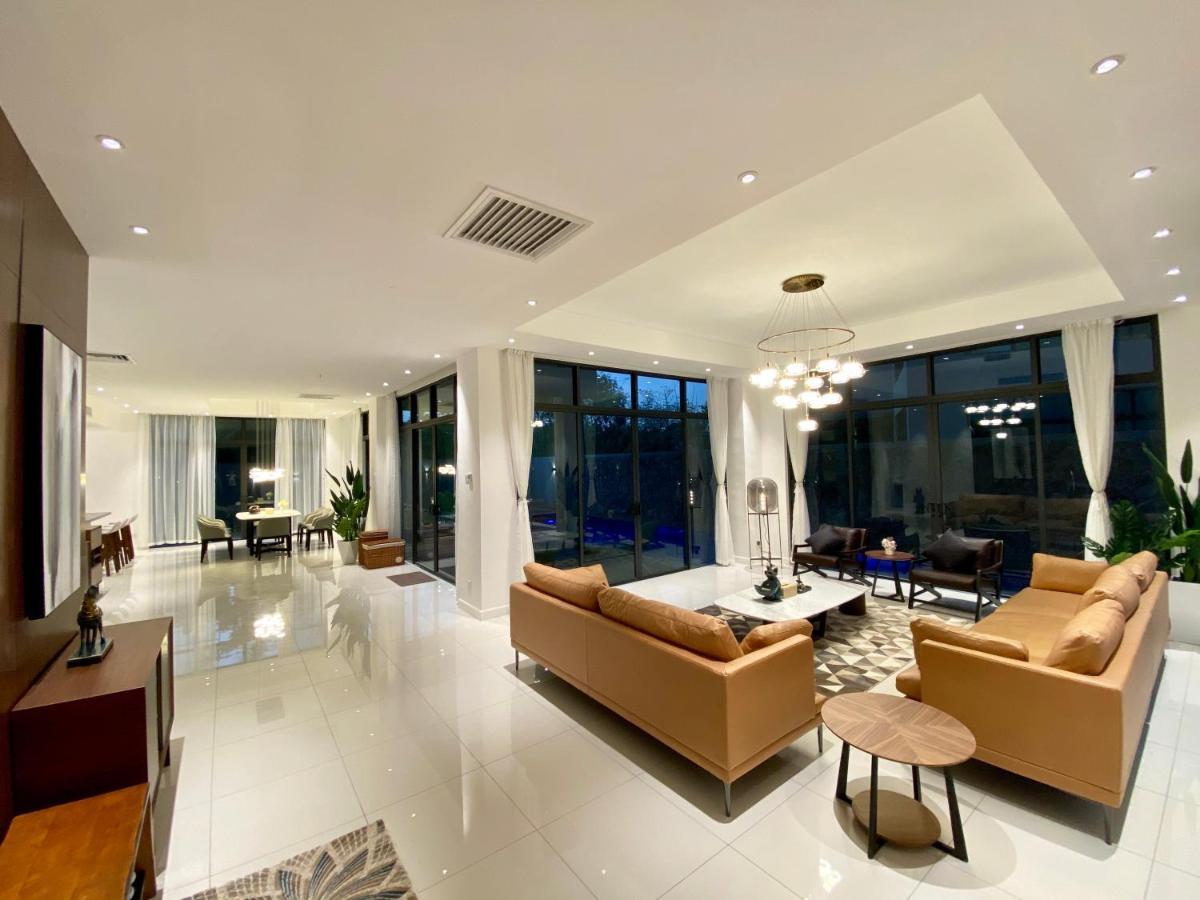 Molly Luxury Private Pool Bungalow茉莉的家豪华私人泳池别墅 Пантай-Сенанг Экстерьер фото